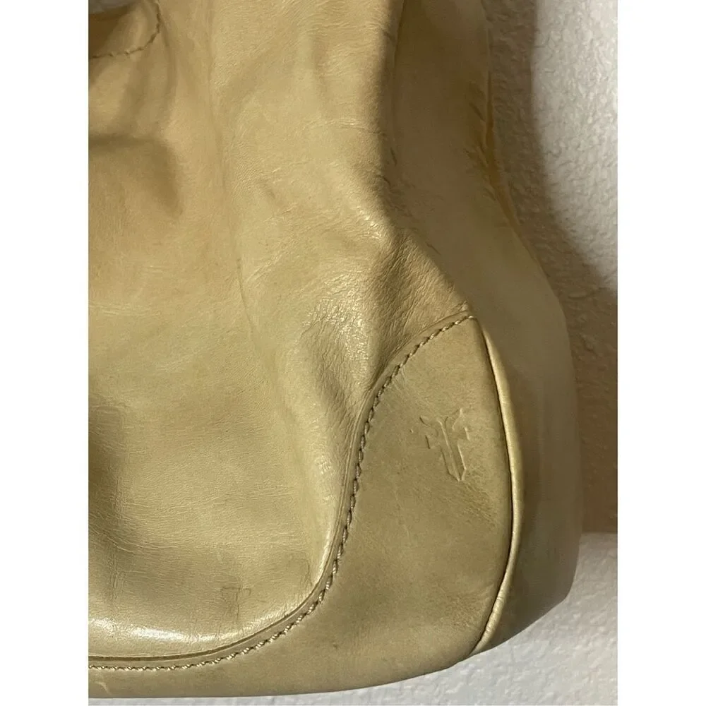 Frye Melissa Hobo Bag in Parchment
